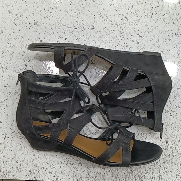 Wedge Ankle Wrap Sandals - Picture 5 of 10